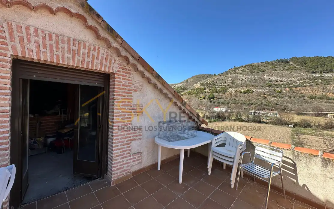 Terraza de Casa o chalet en venta en Centenera con Amueblado
