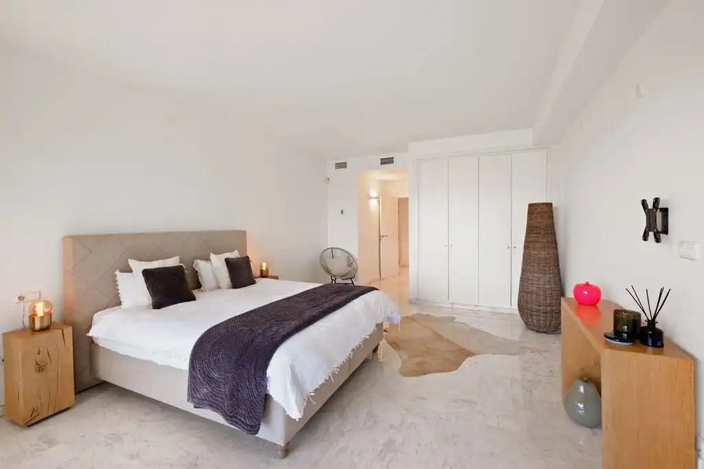 Habitación de Planta baja en venta en Ojén con Aire acondicionado, Jardín privado y Terraza