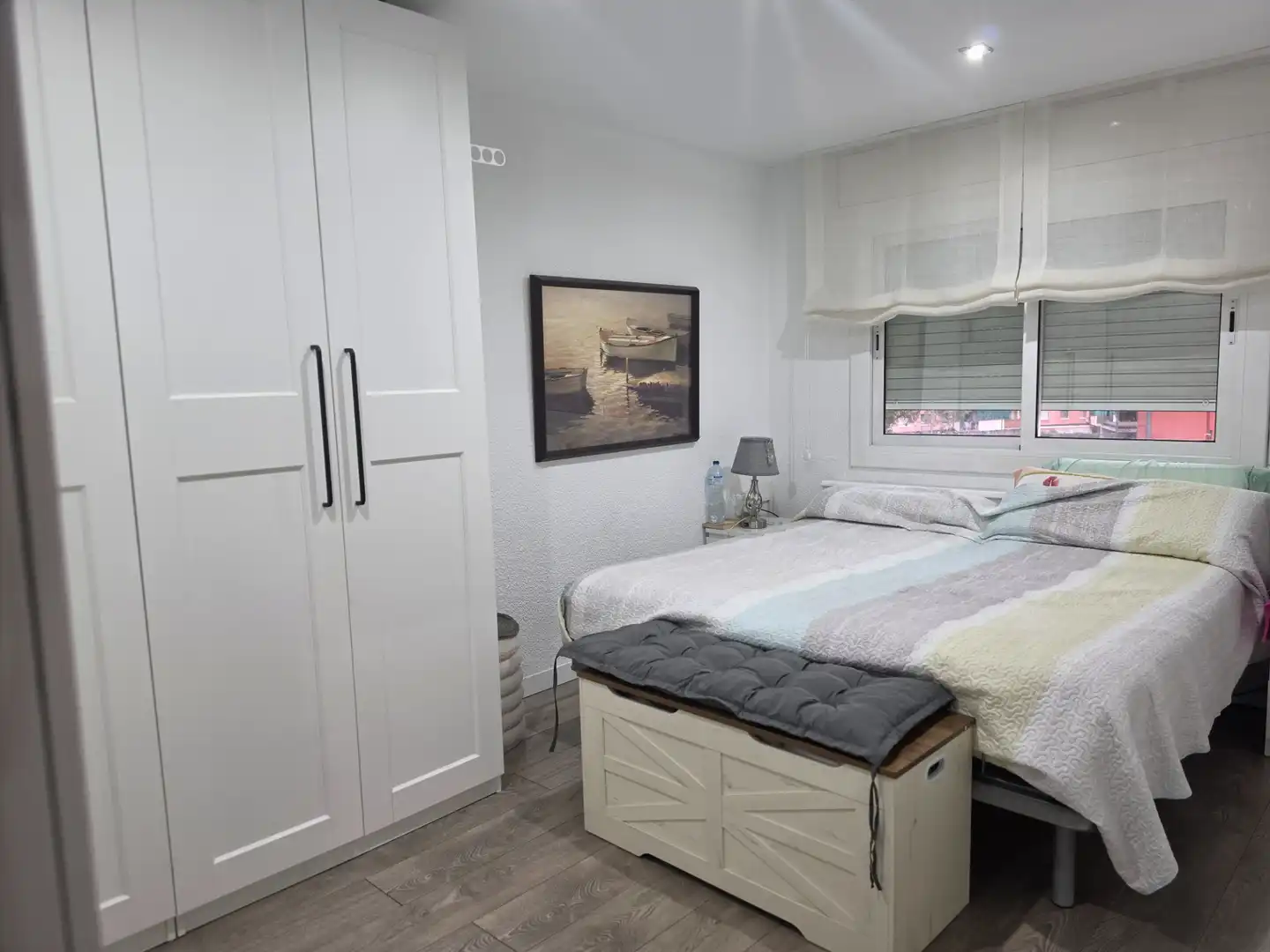Bedroom of Flat for sale in L'Hospitalet de Llobregat  with Air Conditioner, Parquet flooring and Furnished