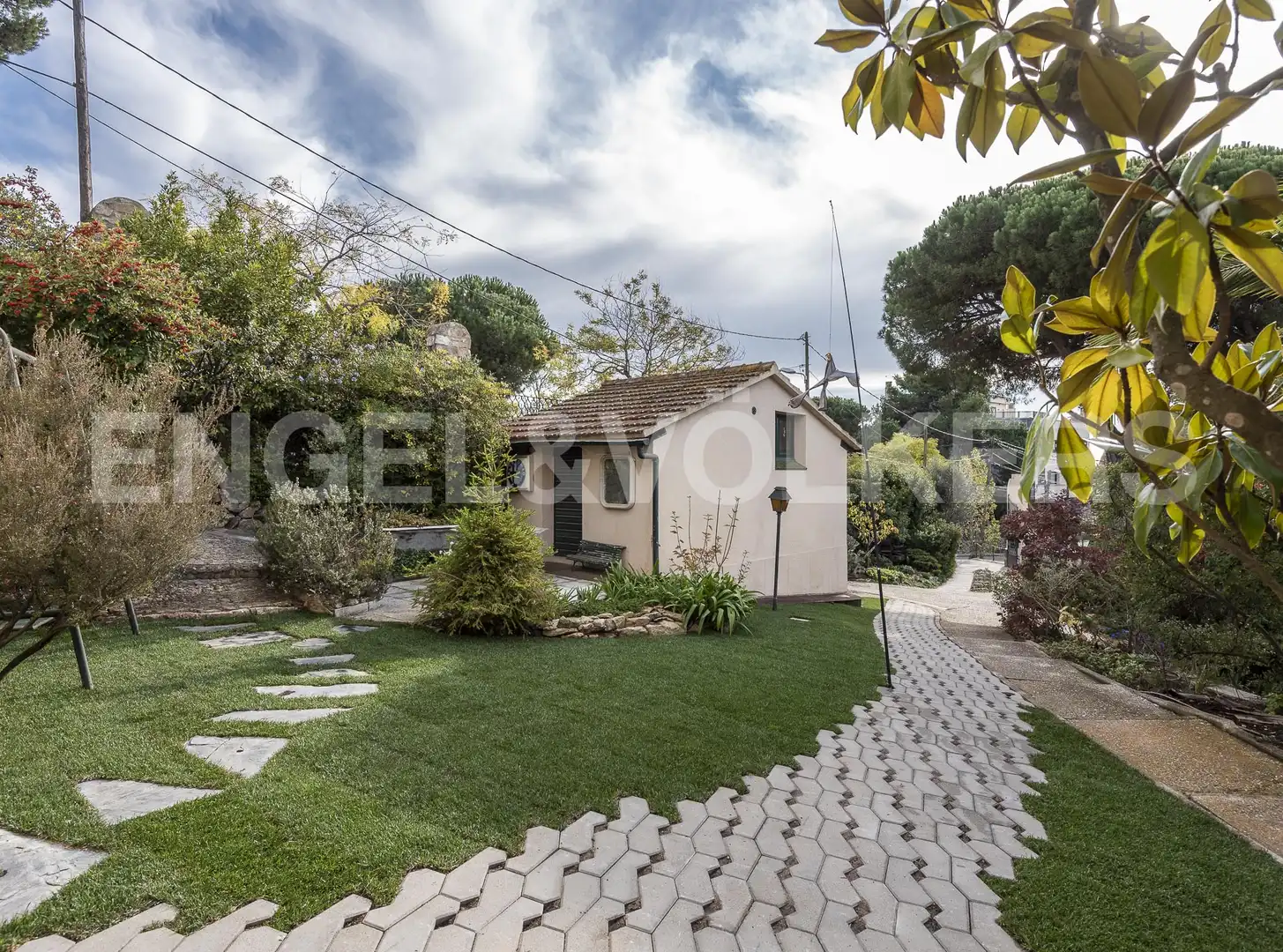 Garden of Houses for sale in Barcelona  with Heating, Storage room and Swimming Pool