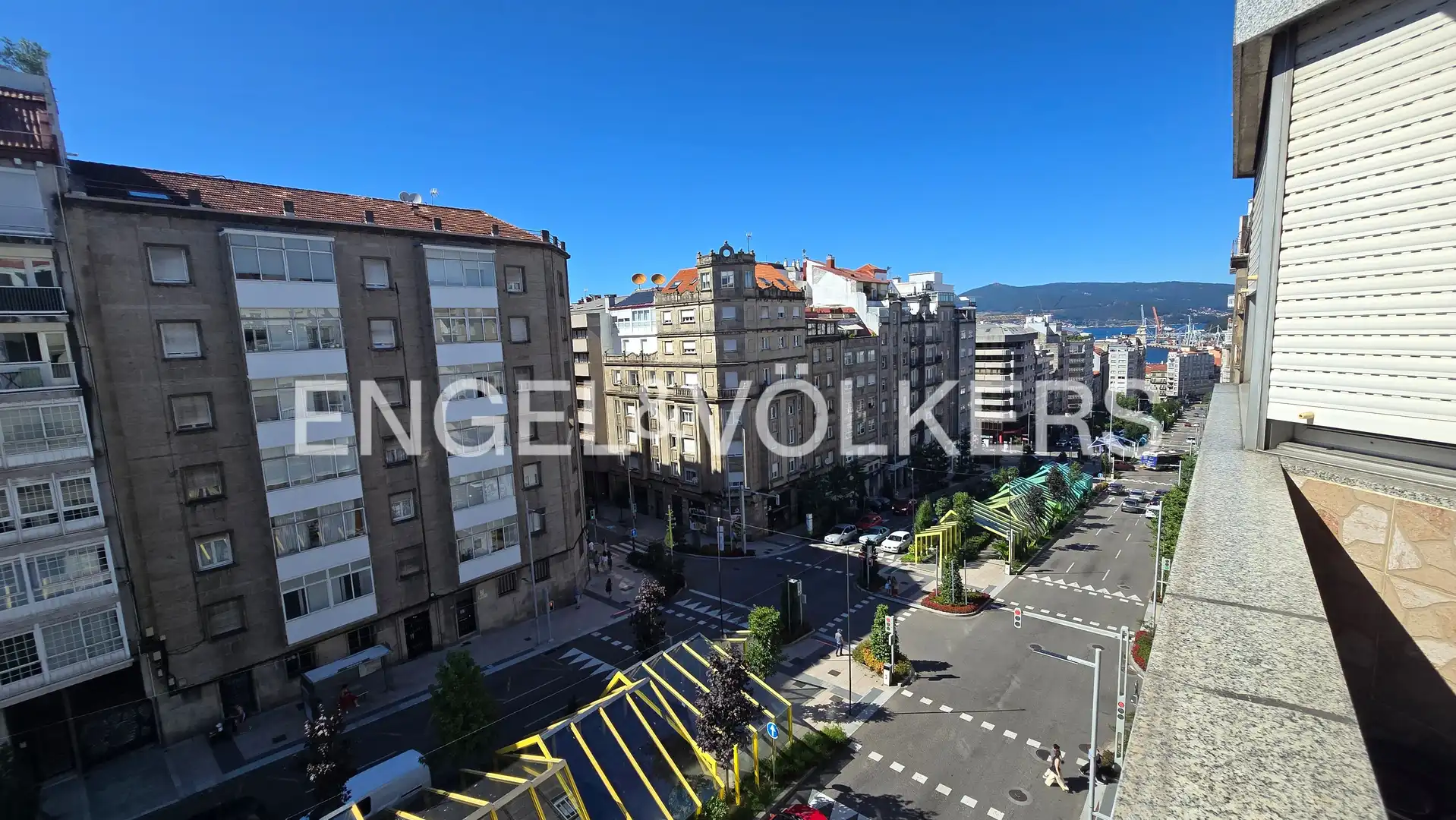 Vista exterior de Apartamento en venta en Vigo  con Calefacción y Terraza