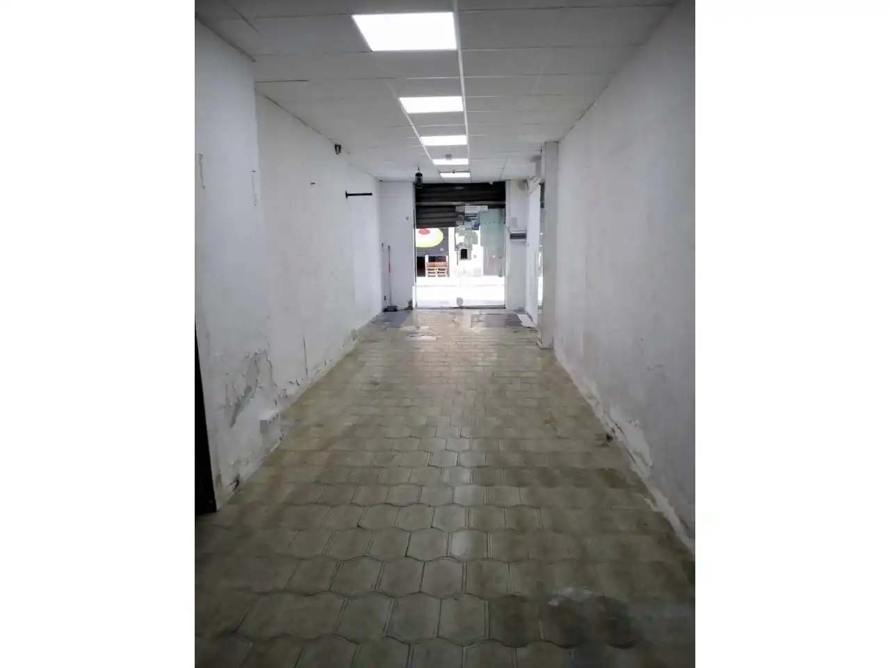 Business premises for sale in Calle Borrull, imagen 4