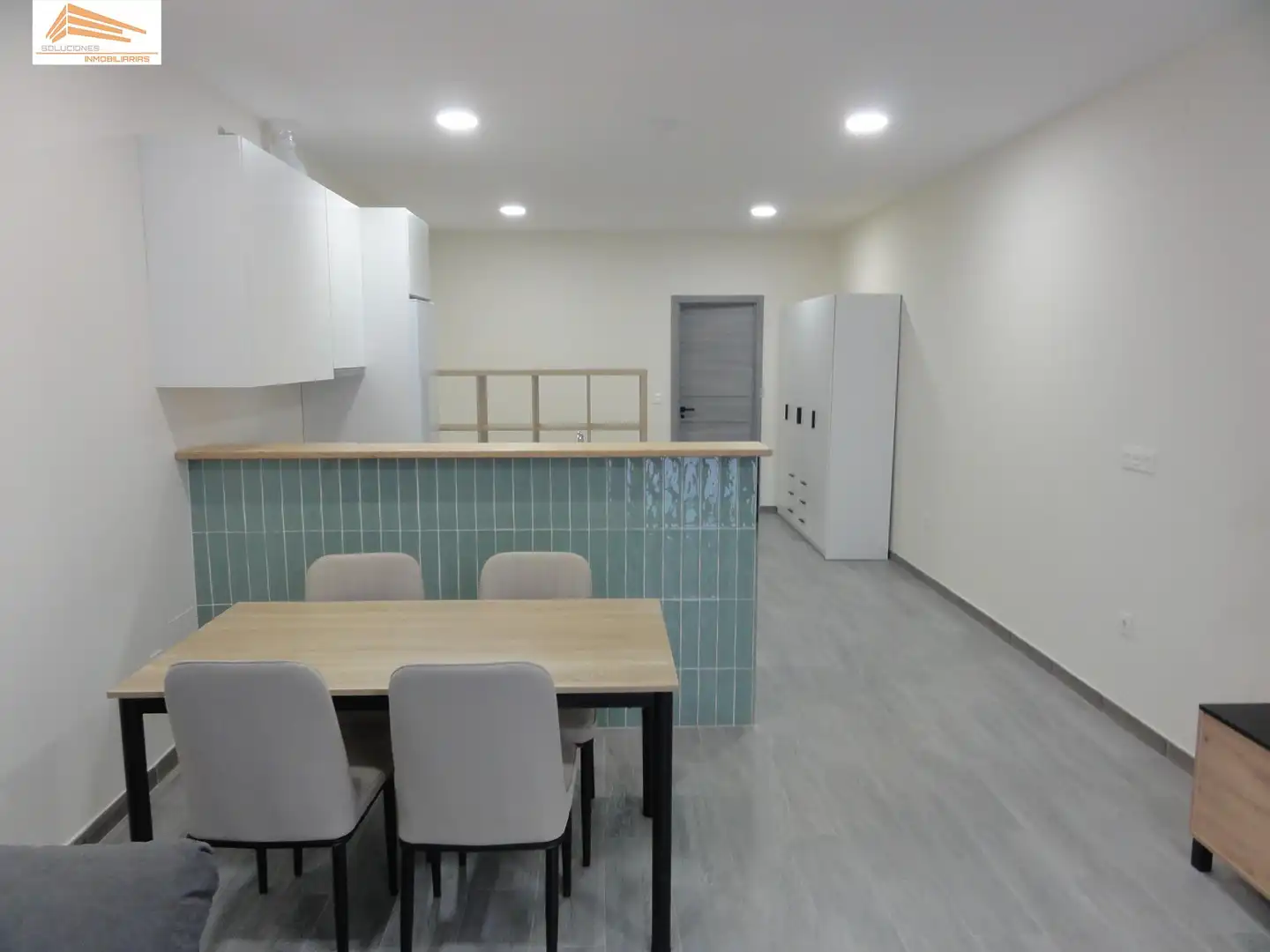 Küche von Wohnung zum Verkauf in Valladolid mit Klimaanlage, Heizung und Möbliert