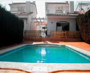 Piscina de Casa o xalet en venda en Mont-roig del Camp amb Jardí privat, Terrassa i Piscina