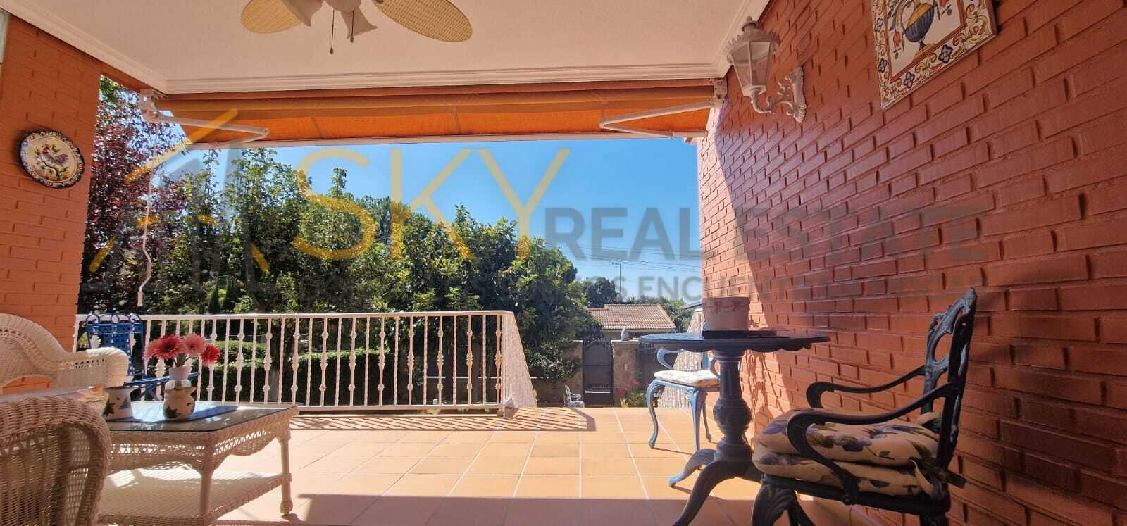 Terrace of House or chalet for sale in Galapagar  with Air Conditioner, Heating and Private garden