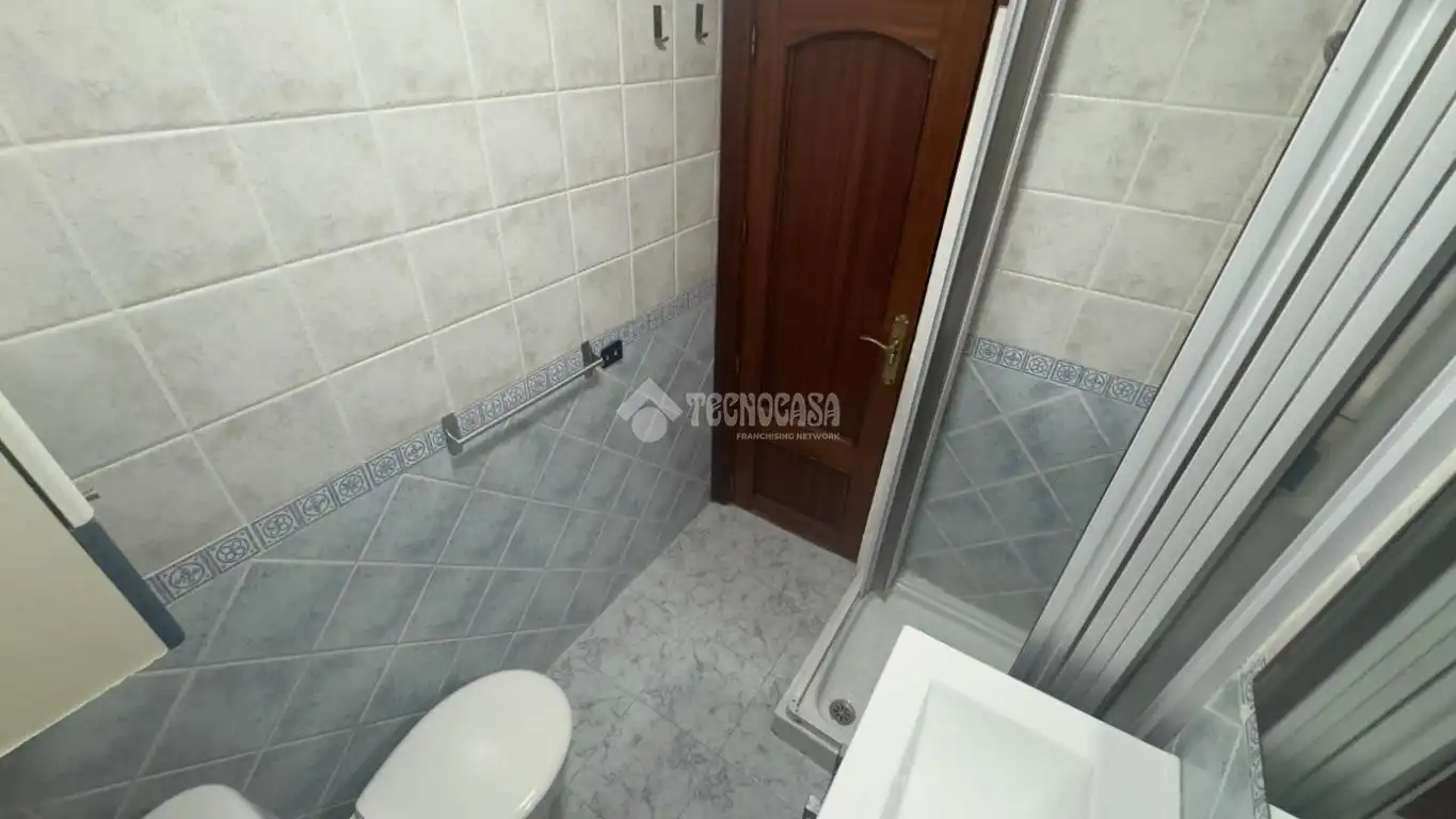 Bathroom of Flat for sale in Málaga