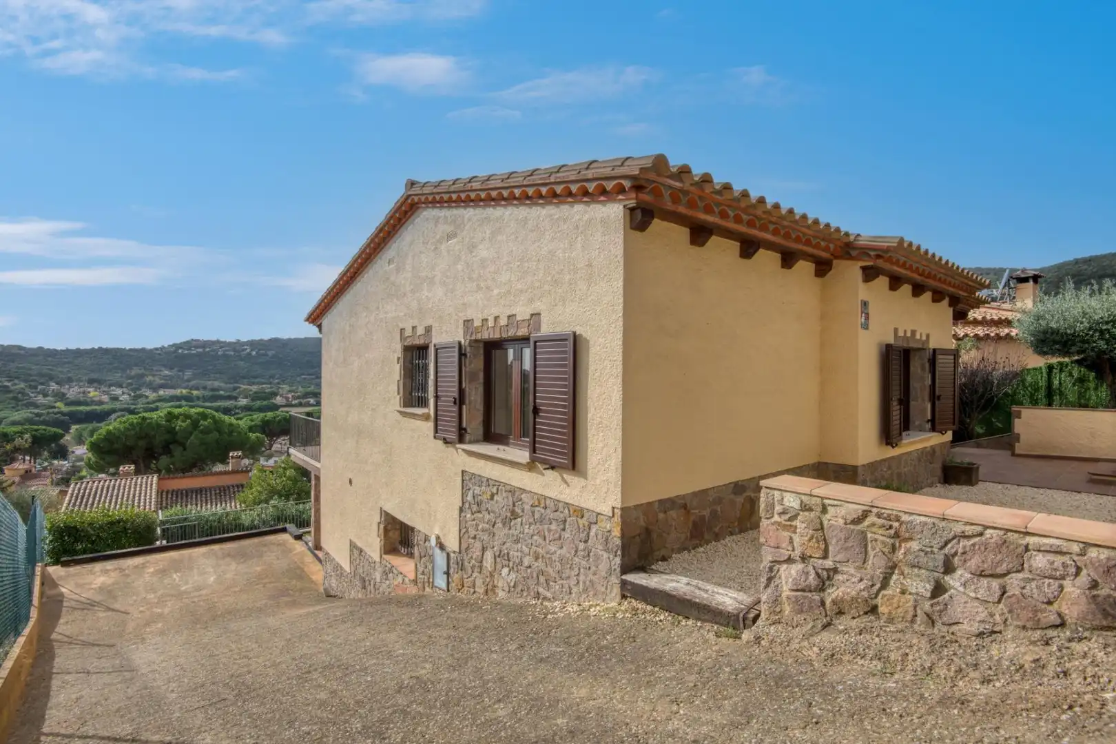 Vista exterior de Casa o xalet en venda en Calonge i Sant Antoni amb Calefacció, Terrassa i Piscina