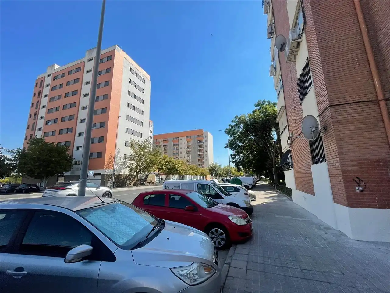 Vista exterior de Piso en venta en Huelva