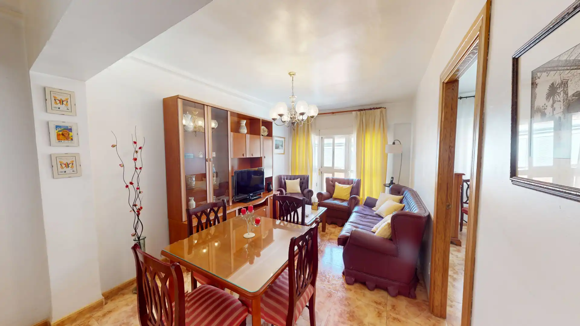 Sala de estar de Piso en venta en Almería con Aire acondicionado, Amueblado y Horno
