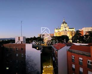 Exterior view of Flat for sale in  Madrid Capital  with Air Conditioner and Heating