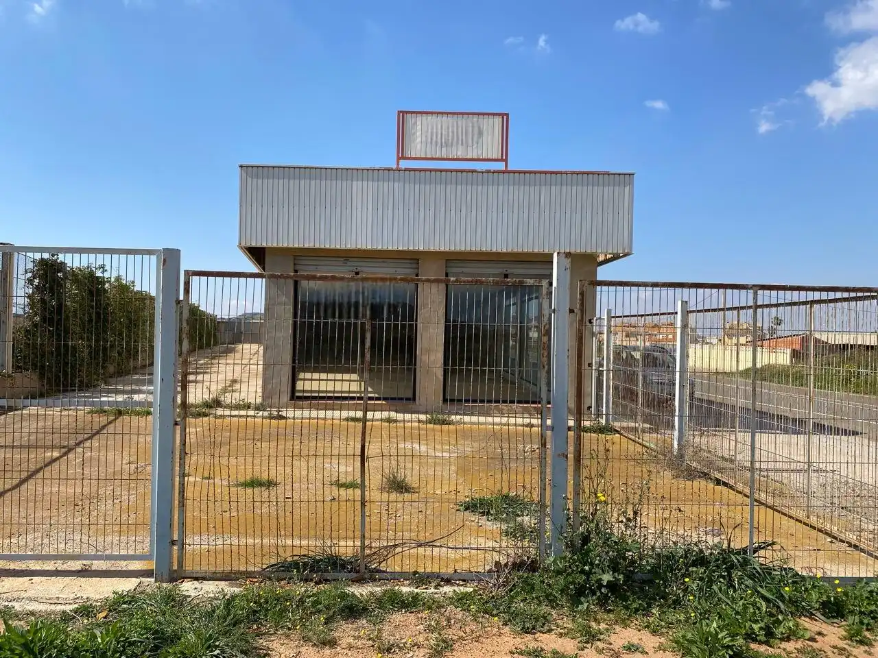 Nau industrial en venda a Pedanías Este, imagen 2