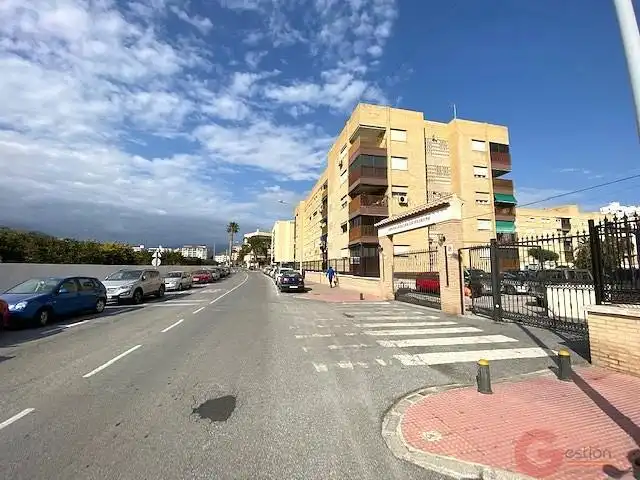 Piso en venta en Almuñecar Centro