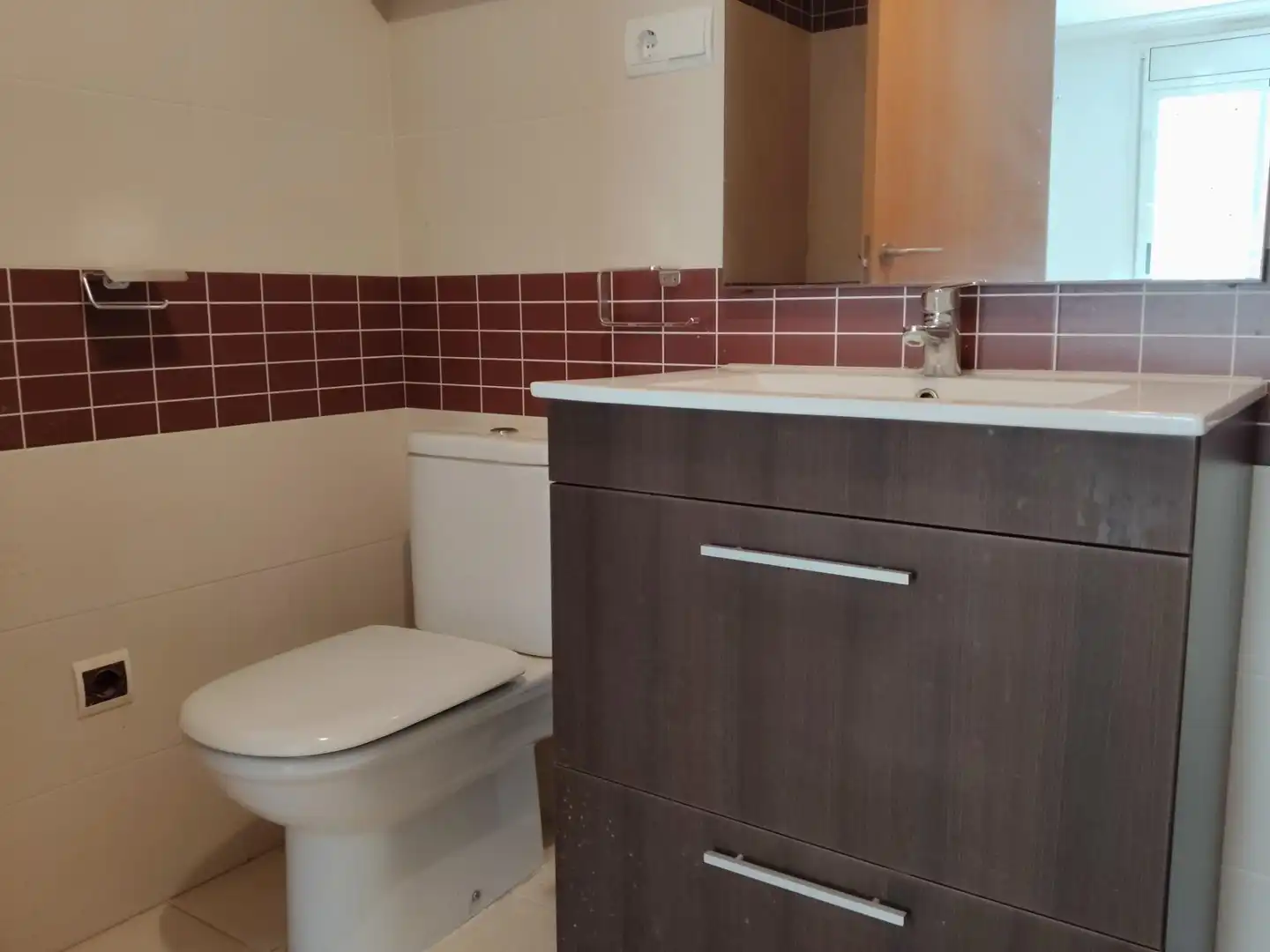 Bathroom of Flat for sale in Tarragona