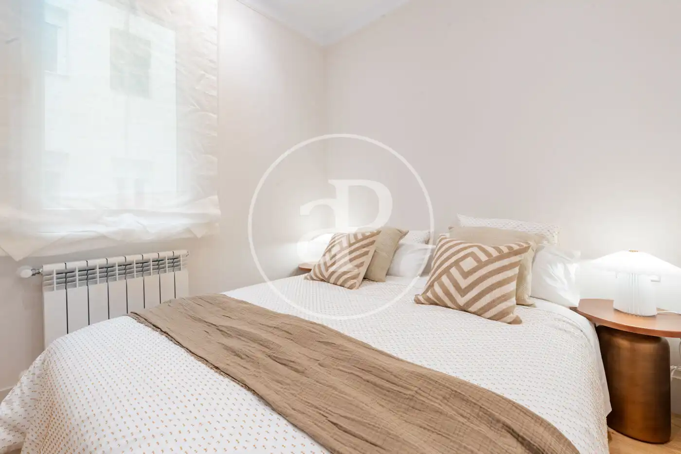 Bedroom of Flat for sale in Madrid  with Air Conditioner and Heating