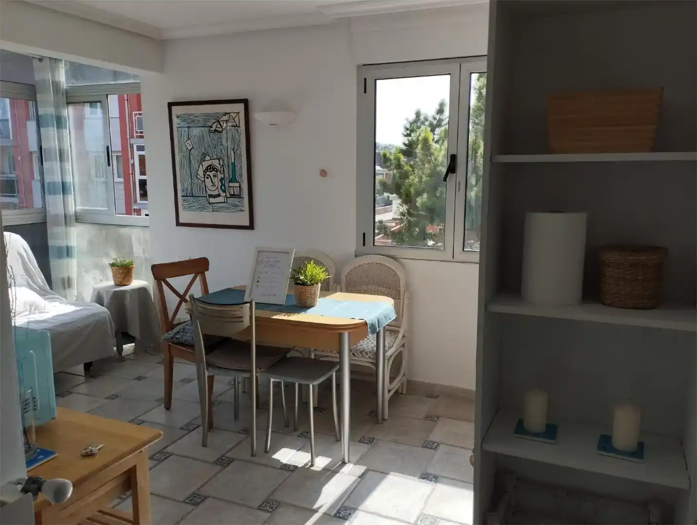 Comedor de Apartamento de alquiler en Laredo con Amueblado, Lavadora y Microondas