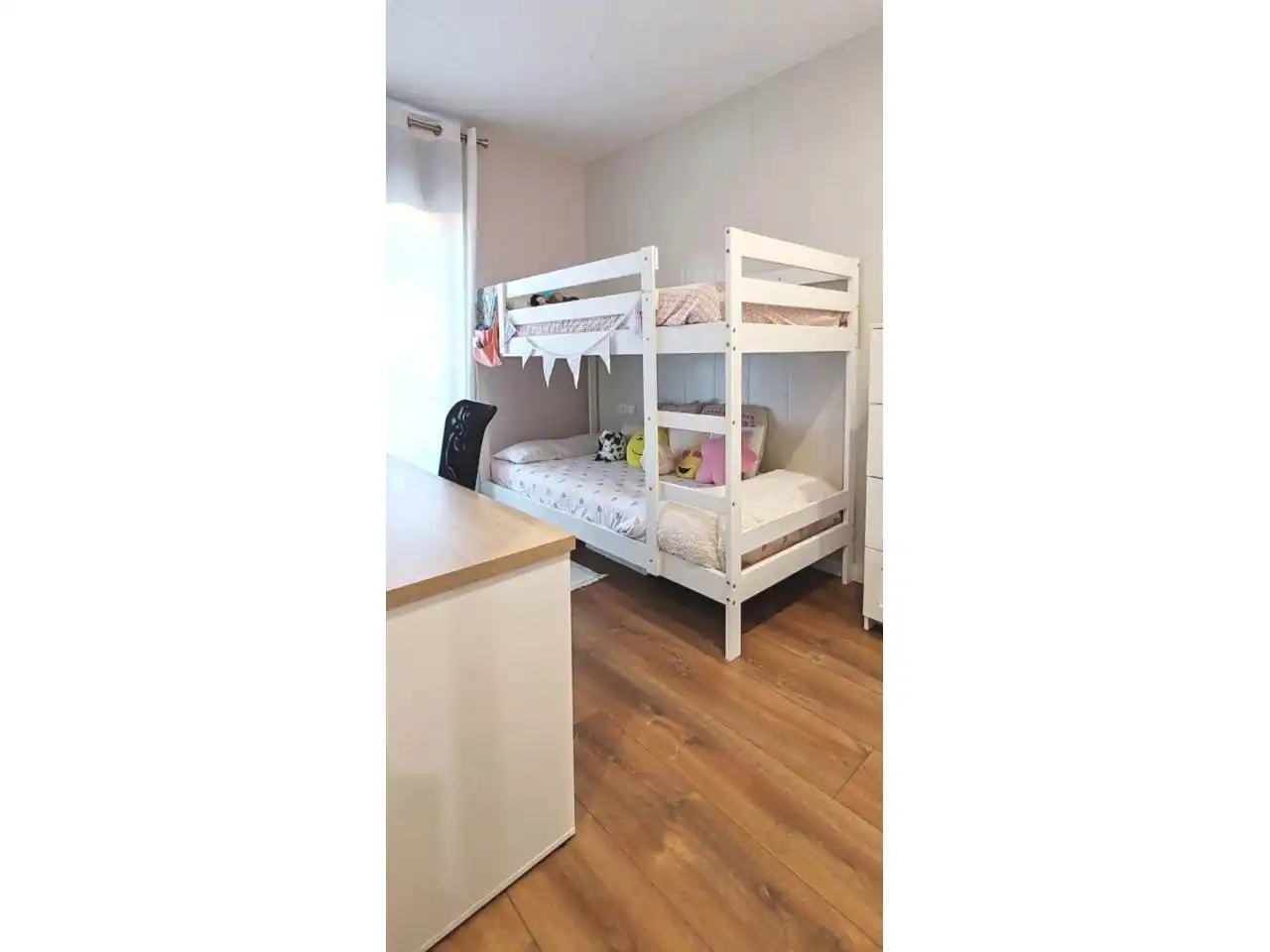 Habitación de Casa o chalet en venta en Sarrià de Ter con Aire acondicionado, Calefacción y Jardín privado
