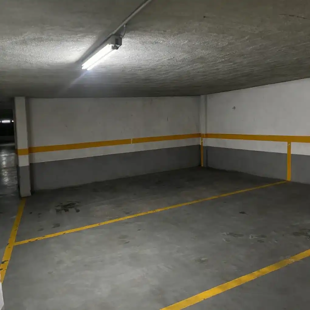 Parkplatz von Wohnung zum Verkauf in Vitoria - Gasteiz mit Heizung, Terrasse und Abstellraum