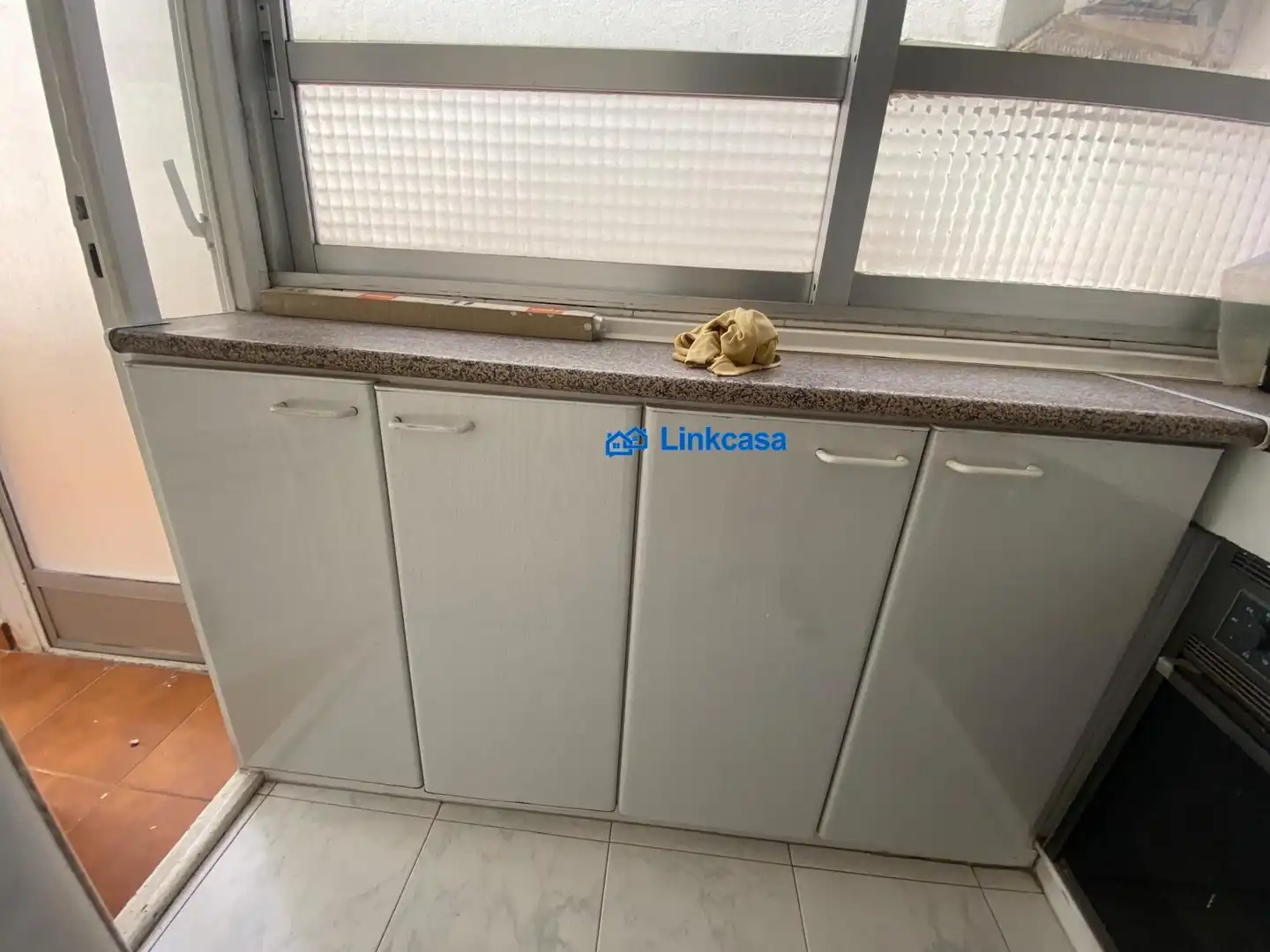 Cuina de Pis en venda en Madrid amb Calefacció, Parquet i Terrassa