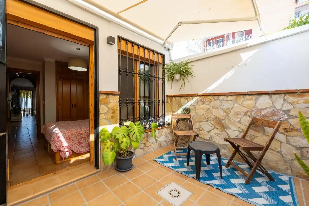 Terrassa de Casa o xalet en venda en Torremolinos amb Aire condicionat, Calefacció i Jardí privat