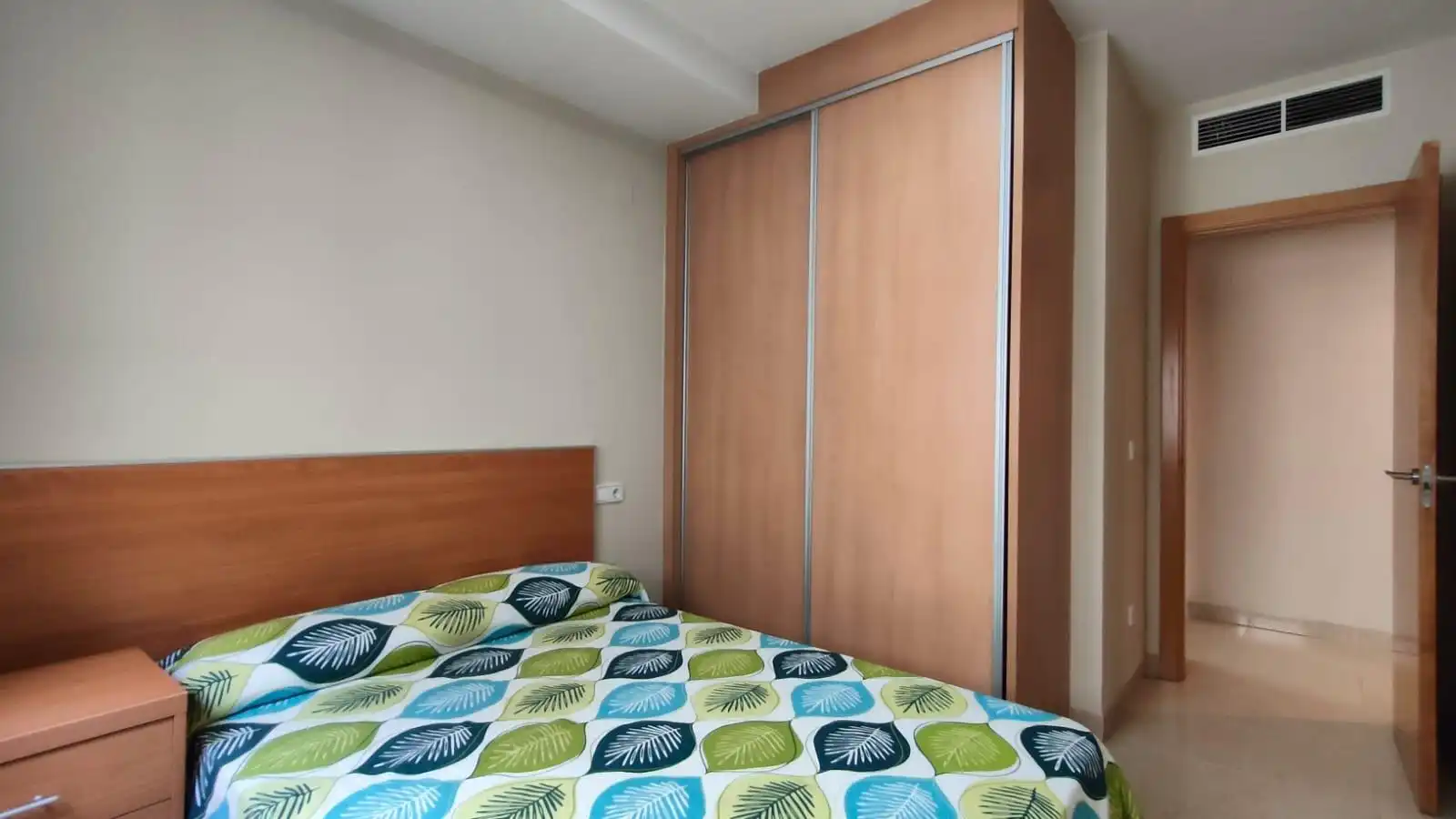 Habitación de Ático en venta en Vinaròs con Aire acondicionado, Calefacción y Terraza