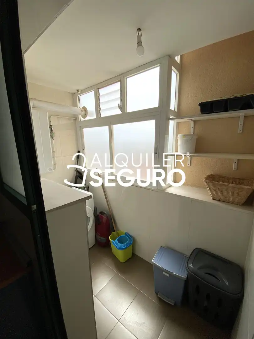 Habitación de Piso de alquiler en Chinchilla de Monte-Aragón con Calefacción, Trastero y Amueblado
