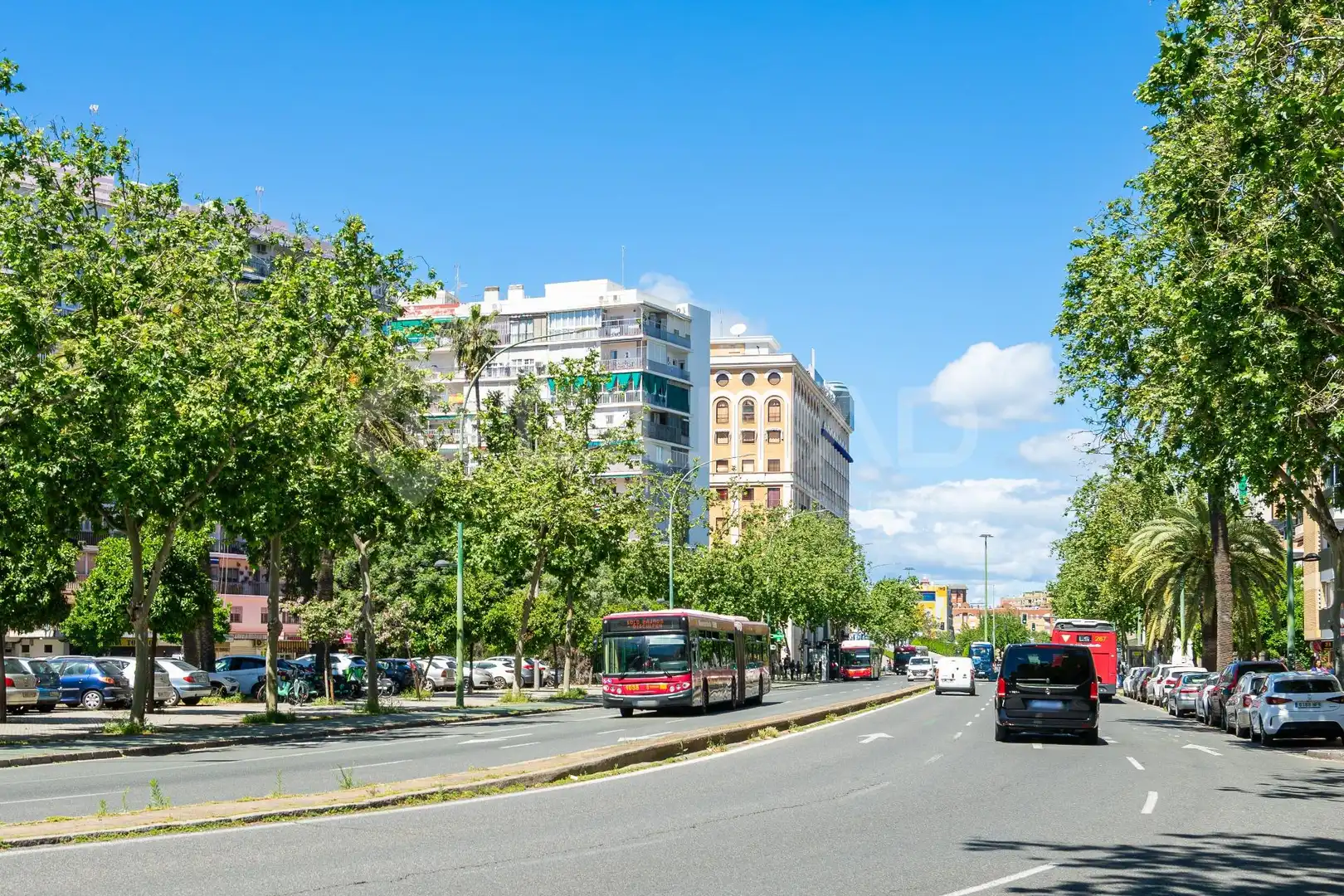 Exterior view of Flat for sale in Sevilla  with Air Conditioner, Storage room and Balcony