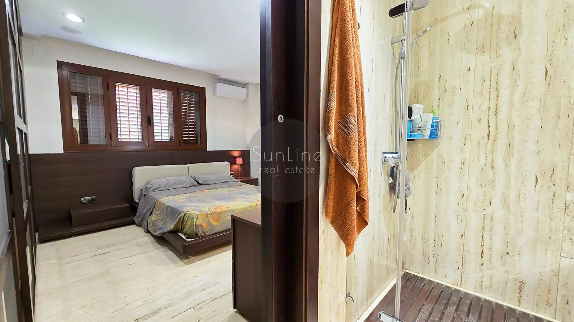 House with pool for sale in Carrer Font de la Carrasquera, imagen 103