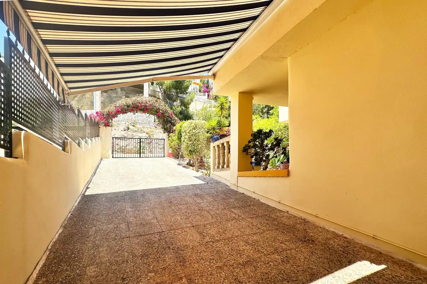 Terraza de Casa adosada en venta en Orihuela con Aire acondicionado, Terraza y Trastero