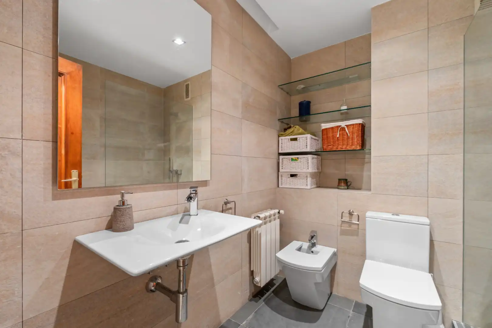 Bathroom of Flat for sale in Alicante / Alacant  with Air Conditioner, Heating and Terrace