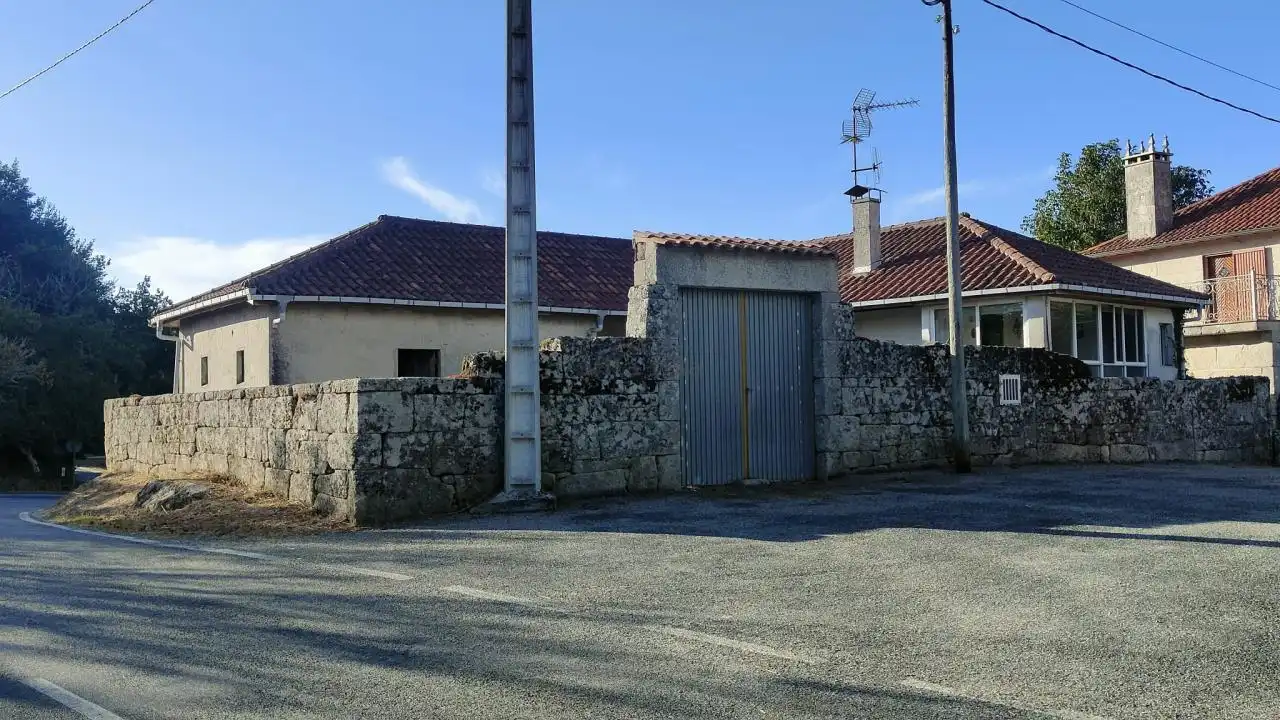 Finca rústica en venda a Nogueira de Ramuín