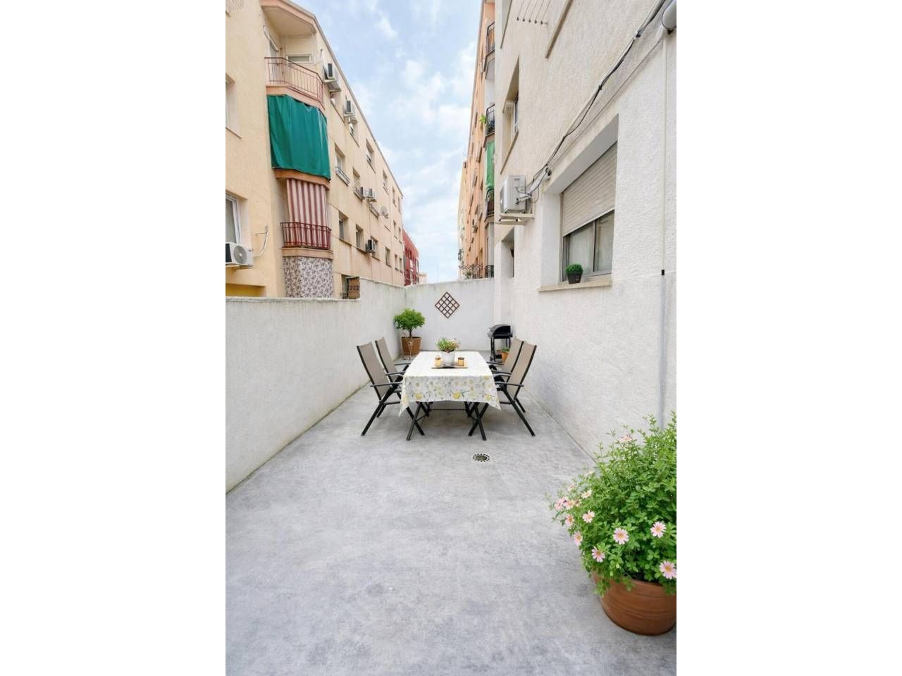 Terrassa de Pis en venda en Ripollet amb Aire condicionat, Jardí privat i Terrassa