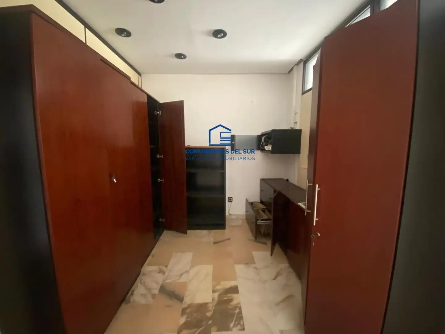 Oficina de alquiler en Cádiz con Aire acondicionado y Amueblado