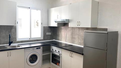 Foto 2 de Piso en venta en Calle del Doctor Martín Arévalo, Villaverde Alto,  Madrid Capital