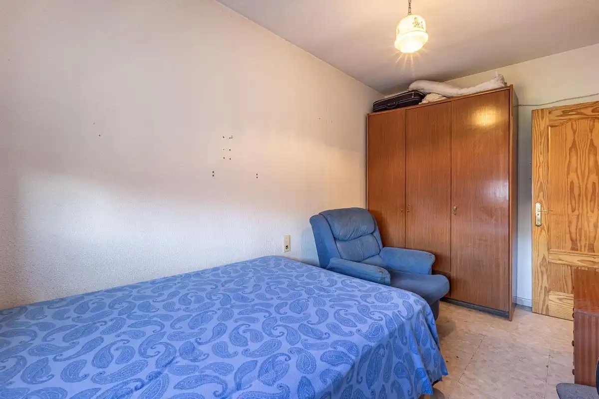 Habitación de Piso en venta en Granada con Aire acondicionado, Calefacción y Terraza