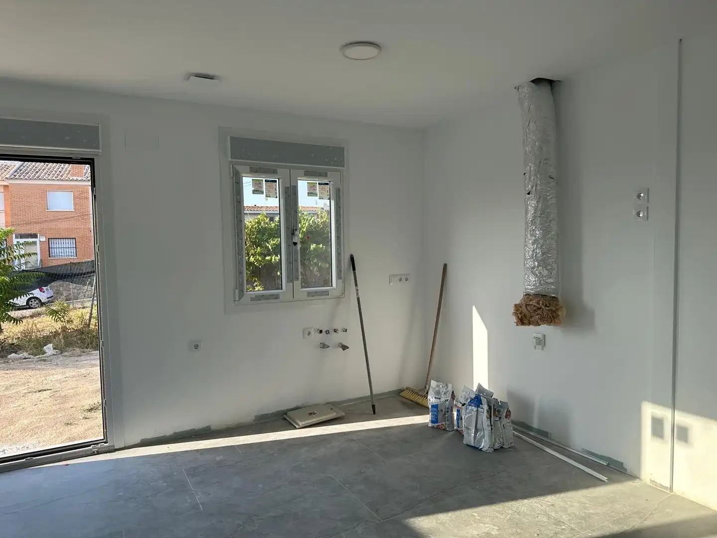 Houses for sale in Móstoles  with Air Conditioner, Heating and Private garden