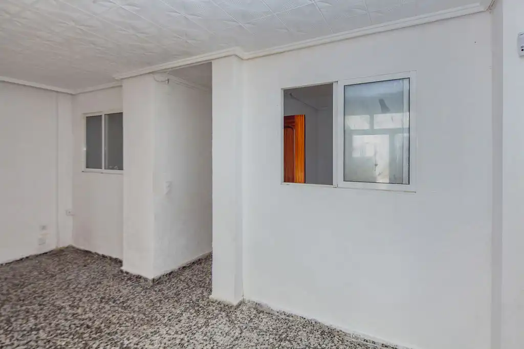 Erdgeschoss zum Verkauf in Valencia