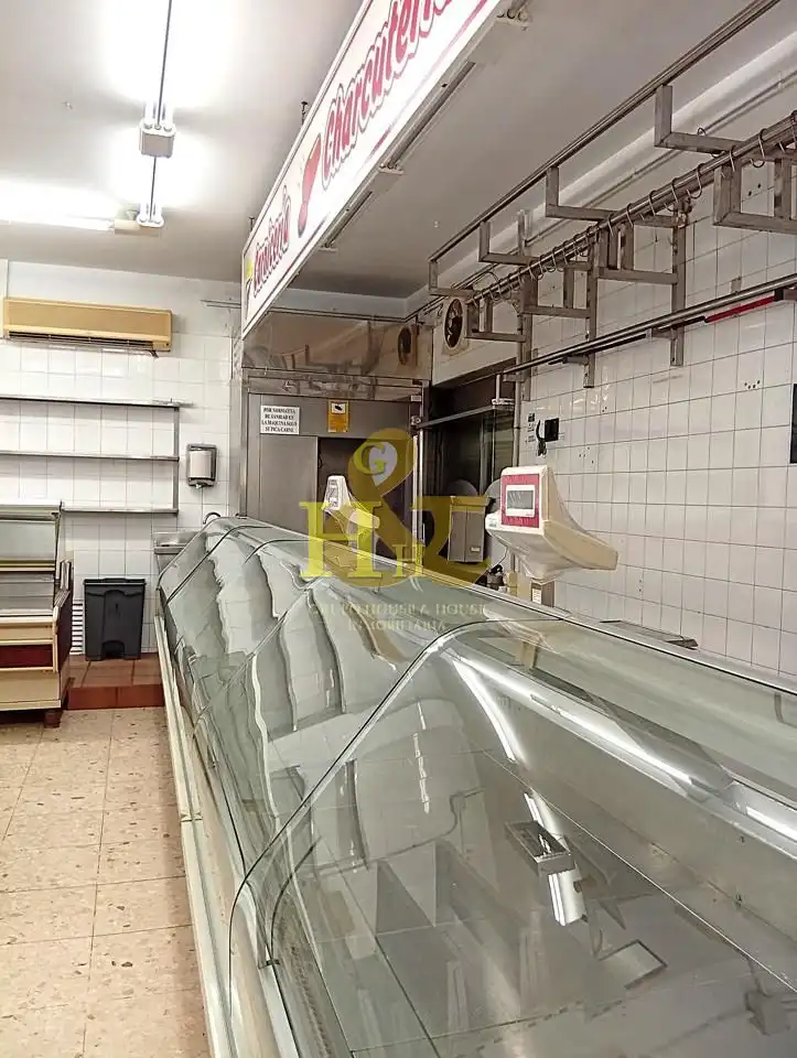 Local comercial en venta en Ayuntamiento - Barrio Alto, imagen 7