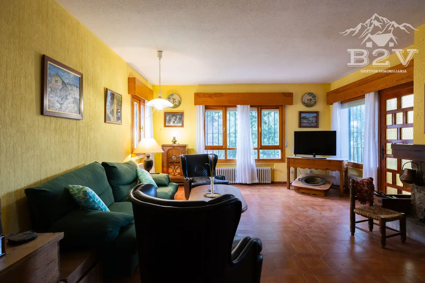 Sala d'estar de Casa o xalet en venda en Soto del Real amb Calefacció, Jardí privat i Terrassa