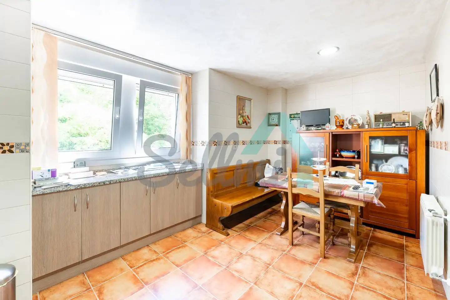 Cocina de Piso en venta en Avilés con Calefacción, Parquet y Trastero