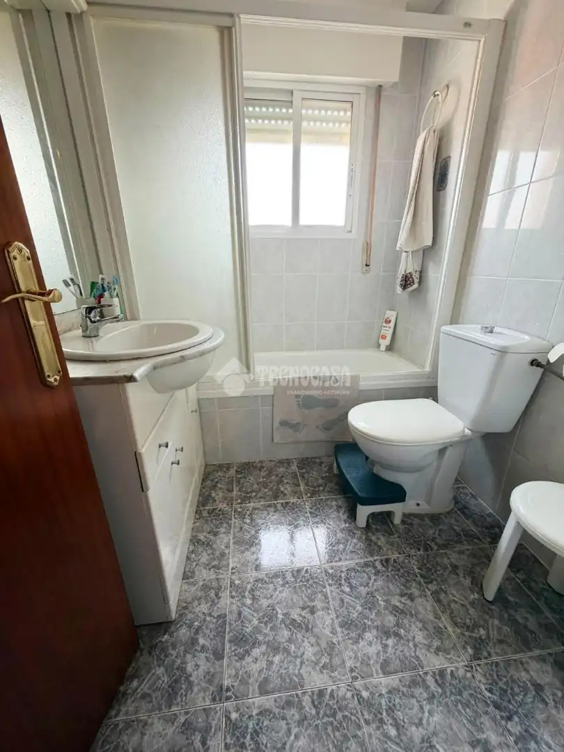 Flat for sale in Venta del Olivar