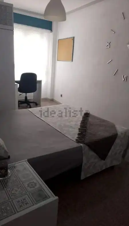 Piso de alquiler en Carolinas Altas