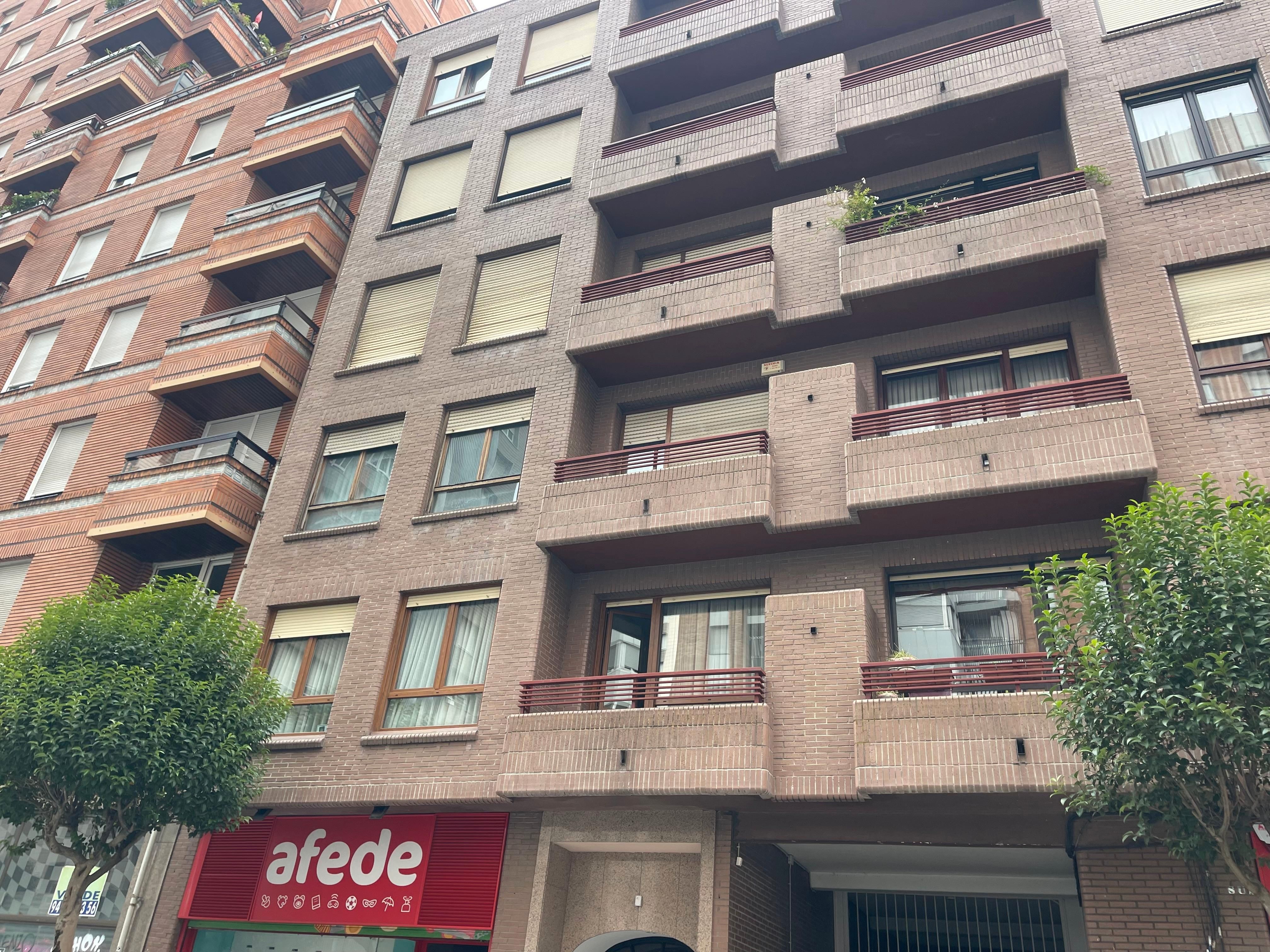Exterior view of Flat for sale in Bilbao   with Balcony