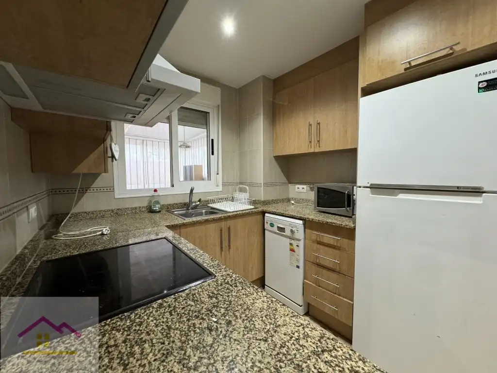 Planta baja en venta en Avenida Central, 34, Playa Coral -Torremar