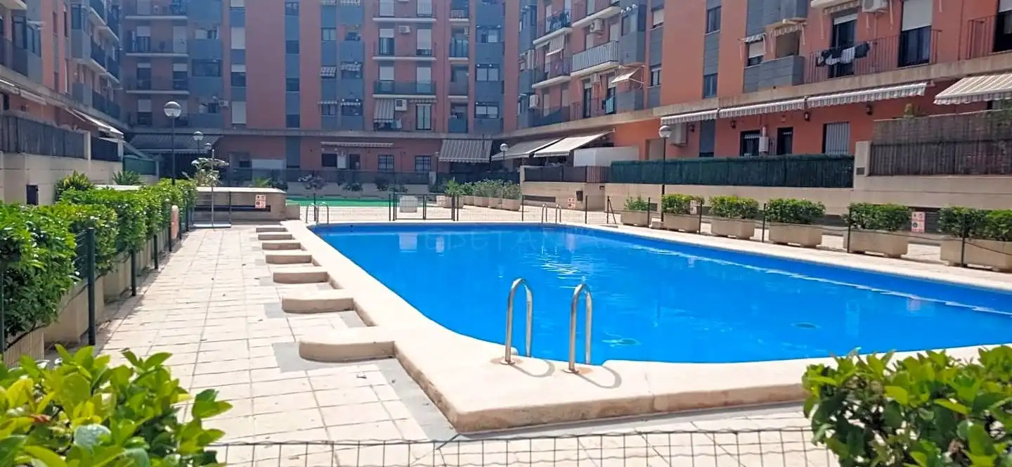 Pis de lloguer a De Colón, Moncada
