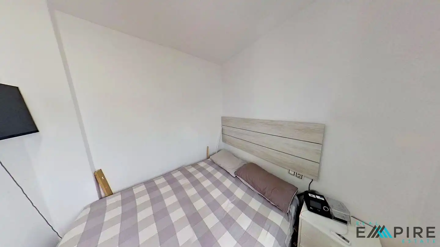 Dormitori de Planta baixa en venda en Yuncler amb Parquet
