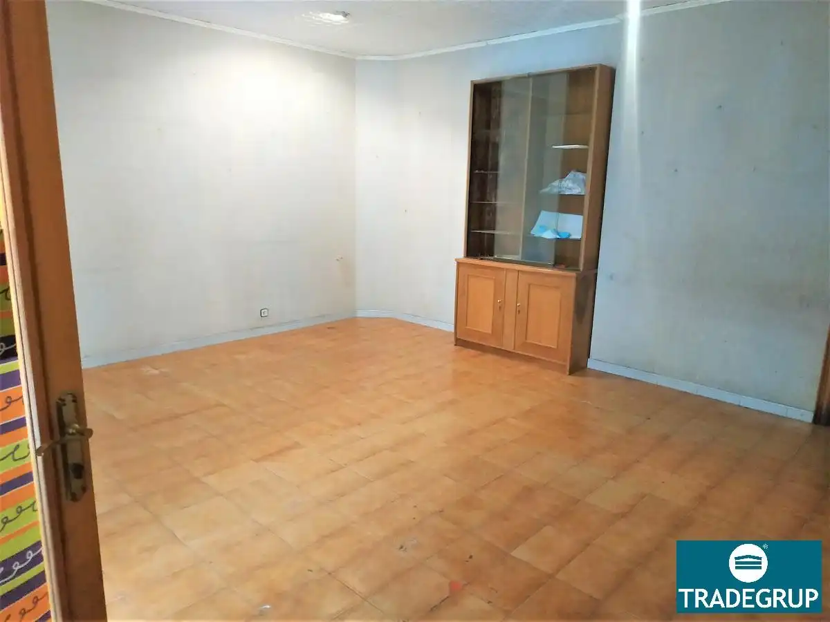 Local comercial de lloguer a Sant Jaume, imagen 2