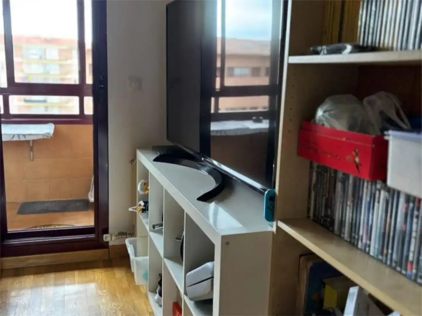 Sala de estar de Piso en venta en Medina de Pomar con Balcón