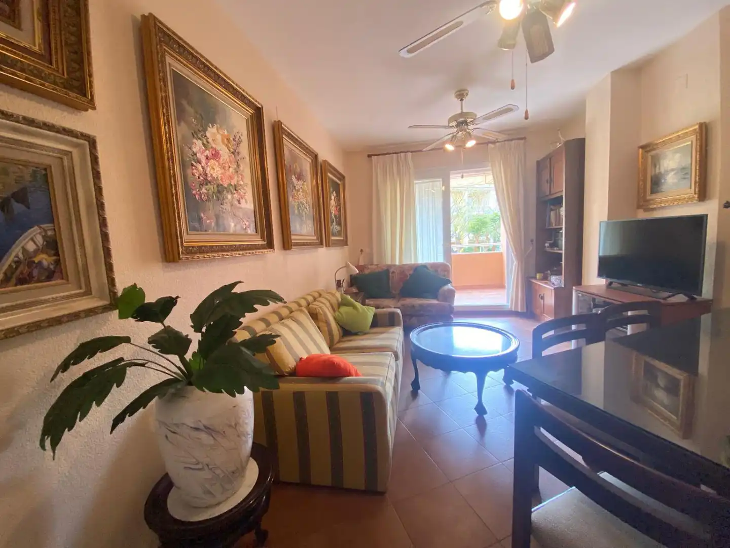 Sala de estar de Apartamento en venta en Islantilla con Terraza y Amueblado