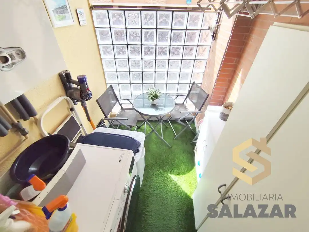 Balcony of Flat for sale in Bilbao   with Heating, Storage room and Balcony