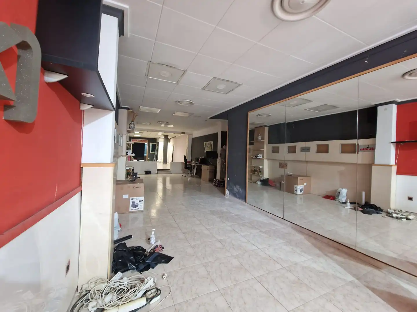 Local comercial en venta en Avinguda Rei en Jaume 153, imagen 10